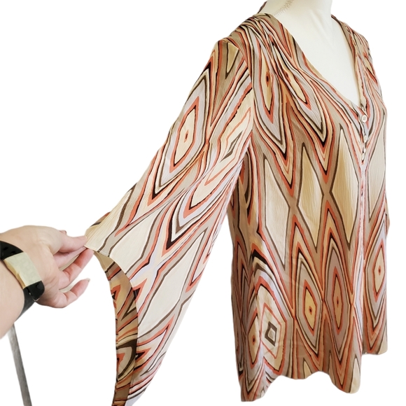 NWT Alice + Olivia Angel Flutter Silk Sleeve Tunic - Picture 5 of 11